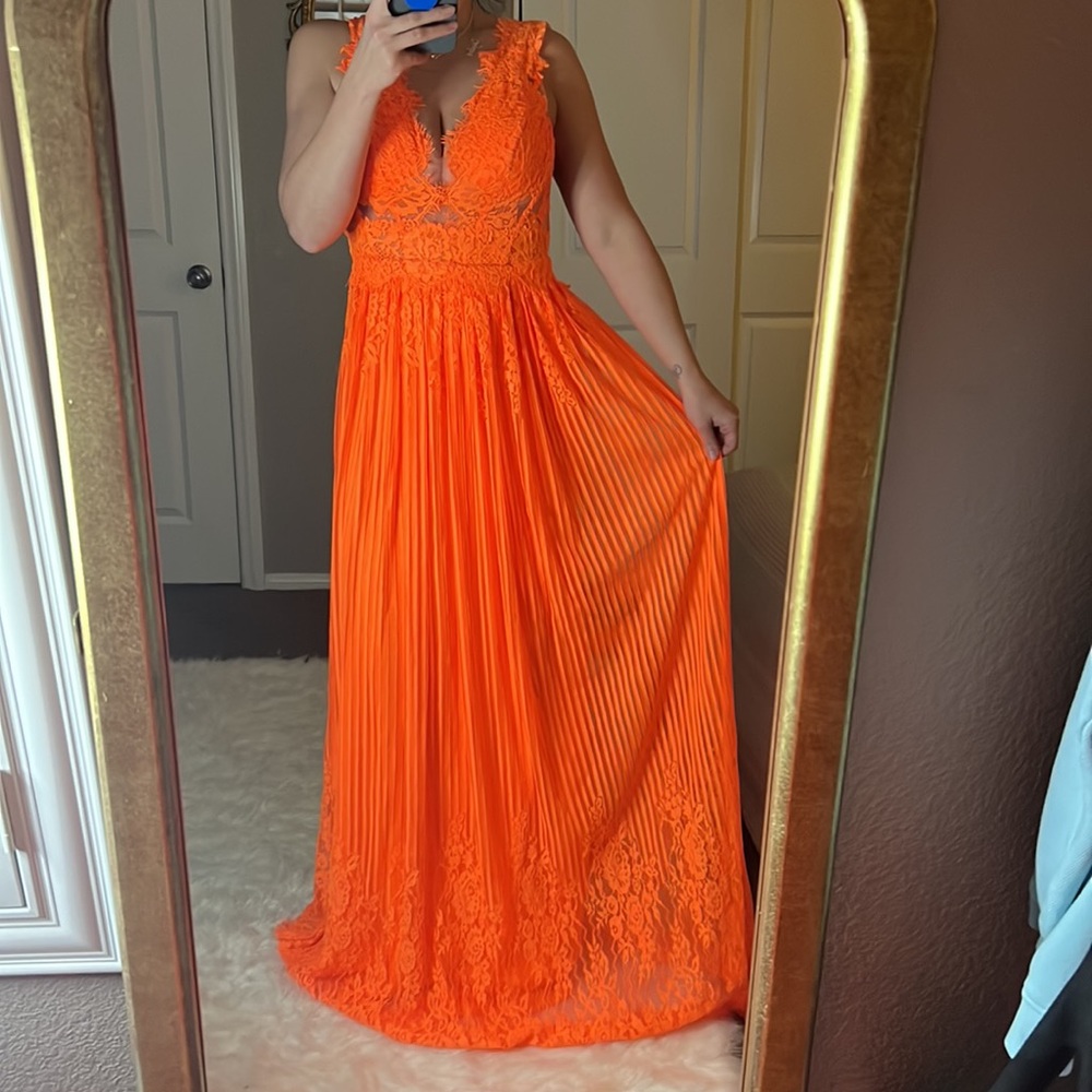 JOVANI Orange Maxi Lace Sheer Size 2